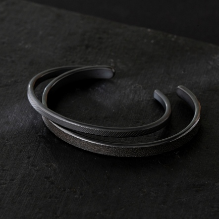 Embossed- Diamond Lattice Bangle 5-6mm 菱格紋 手環 寬版