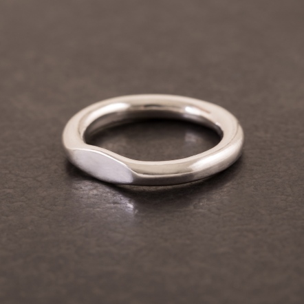 An Eye Ring 1.5mm 單目眼 戒指 極細版