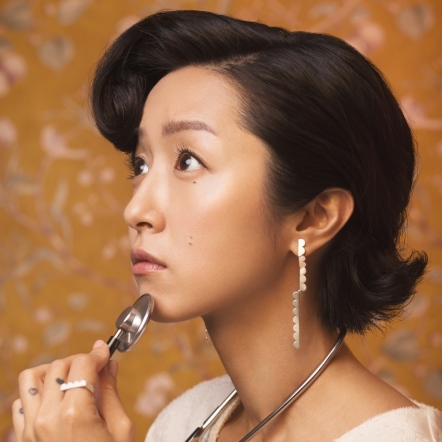 Misstache - Bend Line Long Clip-On Earring 鬍子小姐 折 直式 長耳夾