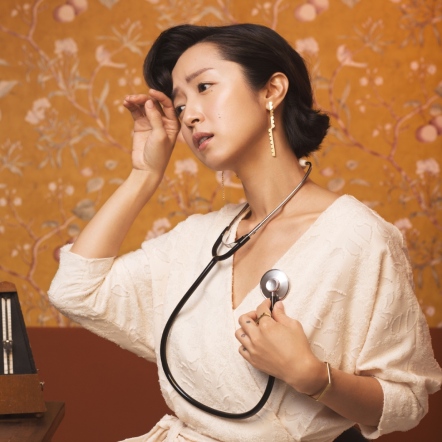 Misstache - Bend Line Long Clip-On Earring 鬍子小姐 折 直式 長耳夾