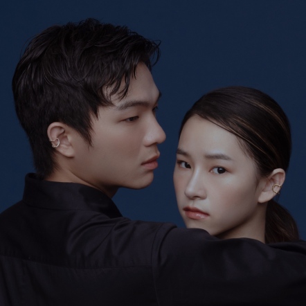 E&S Obstinate EarCuff 執拗與白眼 固執（圓）耳扣 