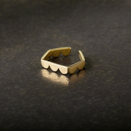 Upset / Upturn Hex EarCuff/Ring 鬍子小姐 折 六角 戒指 /耳掛 兩用