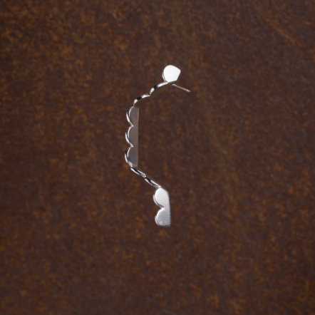 Misstache - Upset / Upturn Curved Galaxy Silver Short Earring 鬍子小姐 折 曲型 星河銀短耳環