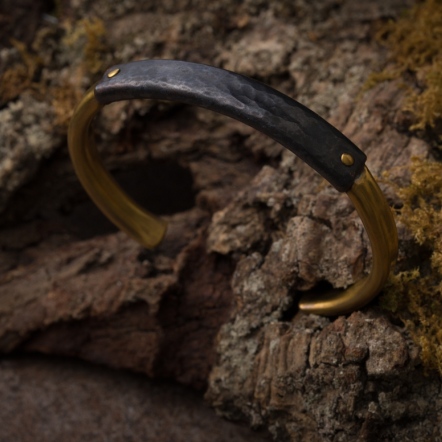 Riveting Bangle 10mm 鉚釘 手環 超寬版