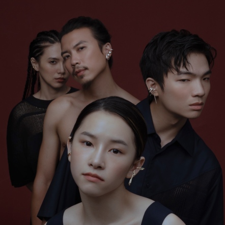 Venus Satellite EarCuff 悸 V字星環 耳掛