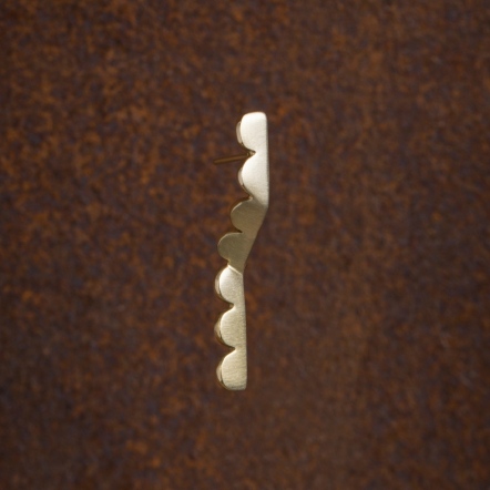 Misstache - Upset / Upturn Straight Brass Short Earring 鬍子小姐 折 直式 黃銅短耳環