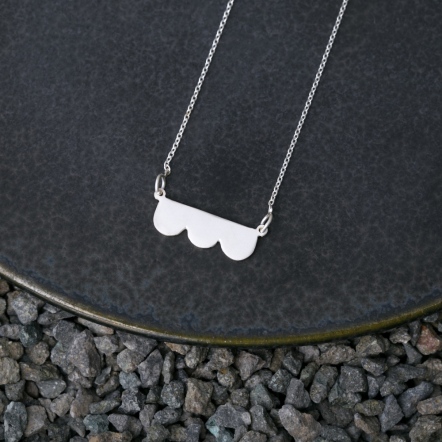Misstache N.3 Pearl White Necklace 鬍子小姐 3號 珍珠白項鍊