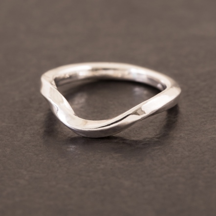 Breeze Twisting Ring 2.5mm 微風流水 戒指 中版