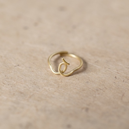 ChatterRing I brass ring 手稿字母設計 I 黃銅 戒指 