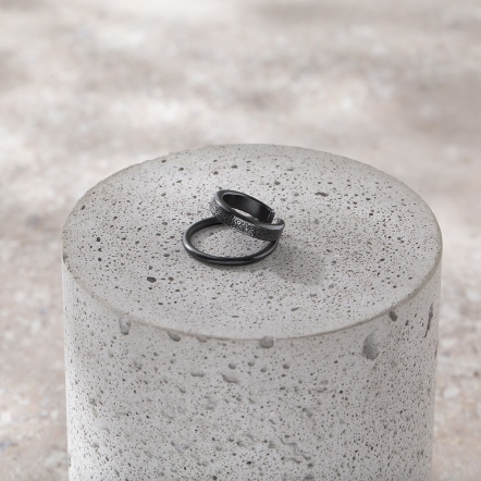 Star Trail Charcoal Black EarCuff - Double rings design 雙環星軌 炭墨黑耳扣
