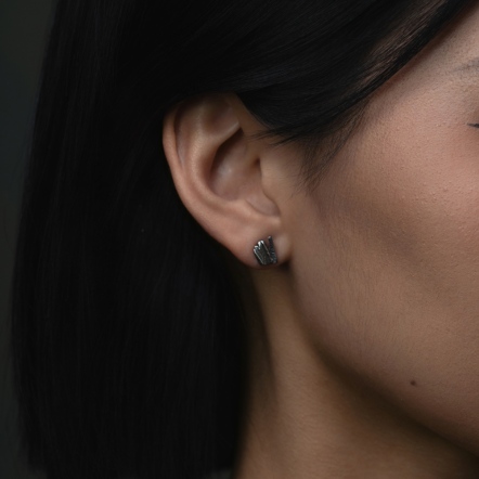 Calligraphy - Restraining Earstud NO.2 墨摺 藏鋒 NO.2 耳釘