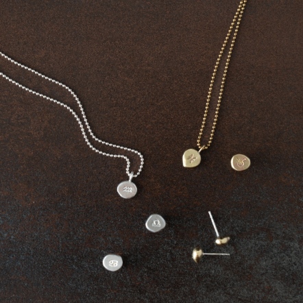 Zodiac Reclaim Cycle Scorpius Brass Singular Earstud  星座十二宮 天蠍座 黃銅 耳釘 單支