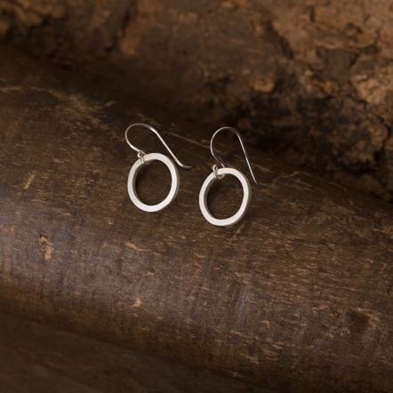 Circular Earrings 迴圈 耳環 