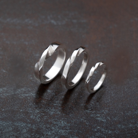 Hammered Twisting Ring 2.2-2.5mm 流水錘目 方矩 戒指 細版