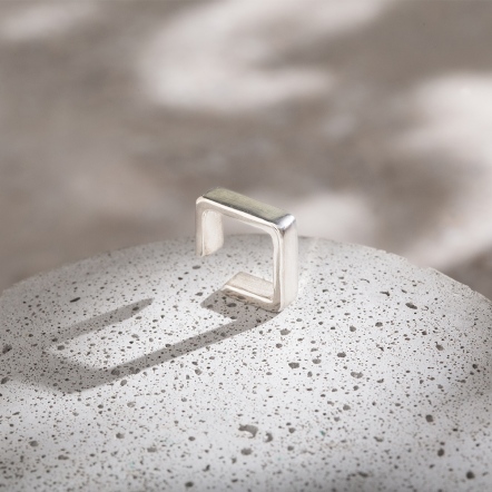 Frame Galaxy Silver EarCuff 框 星河銀耳扣