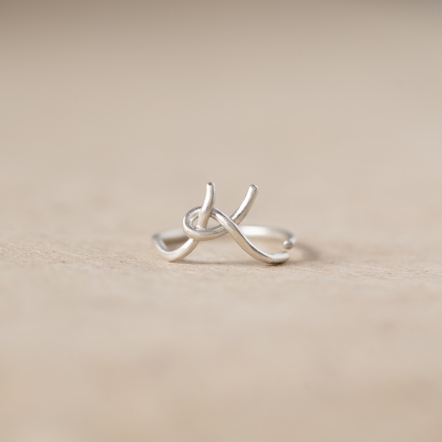 Chatter Ring K 手稿字母設計 K 戒指 