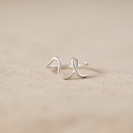 Chatter Ring U 手稿字母設計 U 戒指