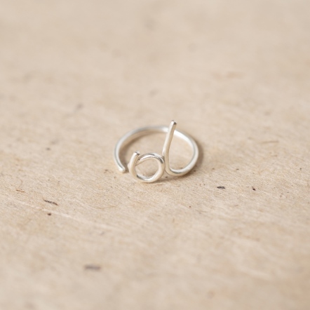 Chatter Ring D 手稿字母設計 Ｄ 戒指