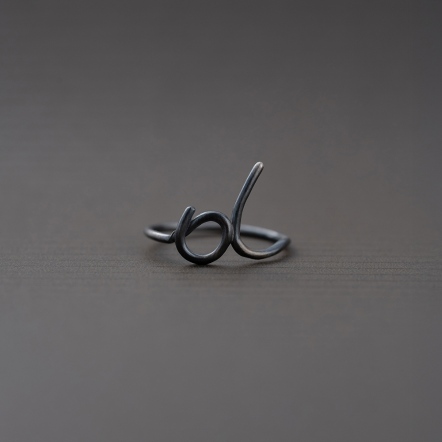 Chatter Ring D 手稿字母設計 Ｄ 戒指