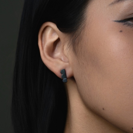 Misstache - Metamorphosis N.3 Earstud 鬍子小姐 蛻變 3號 耳釘