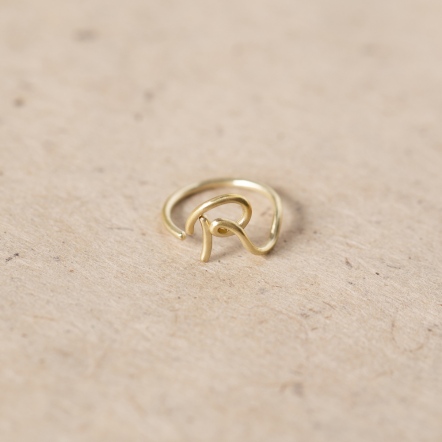 Chatter Ring  R 手稿字母設計 R 戒指