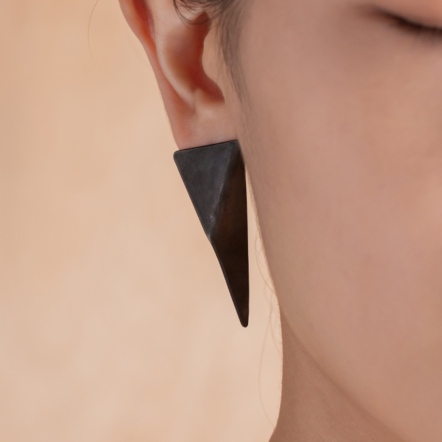 Minimalism Sculptural Earring No.8  低限主義 地景耳環8號  (單只）
