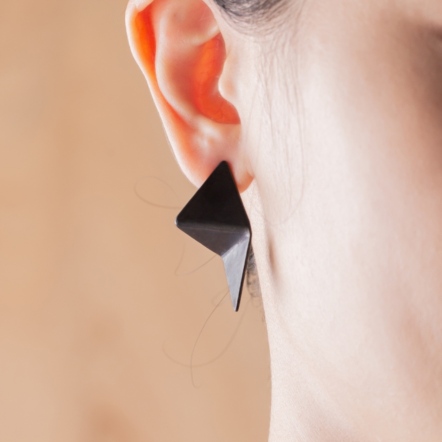 Minimalism Sculptural Earring No.3  低限主義 地景耳環3號  (單只）