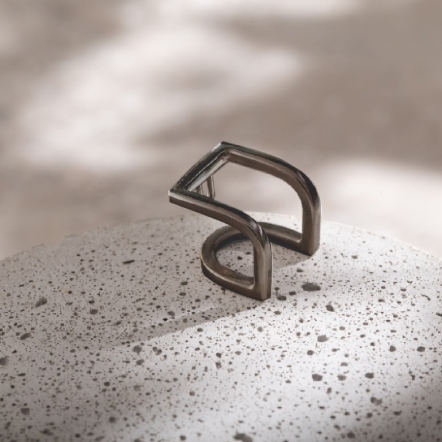 E&S Willful EarCuff 執拗與白眼 任性（方）耳扣