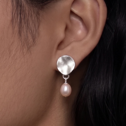 Cheeky Drop Pearl Pink Earrings 厚臉皮 珍珠 粼粉 垂墜 耳環