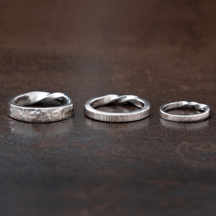 Hammered Twisting Ring 2.6-2.8mm 流水錘目 方矩 戒指 中版