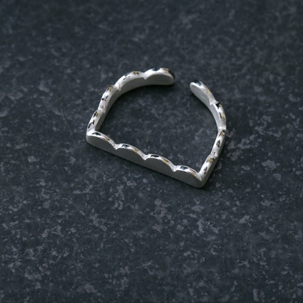 Misstache Ring 鬍子小姐 經典 戒指