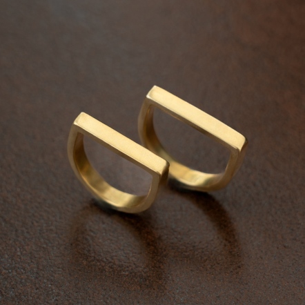 LOGO Signet Ring 經典 LOGO 戒指