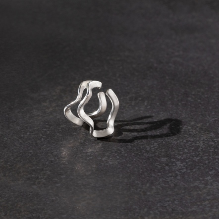 Ｍermaid Ama Seagrass Seaweed EarCuff 海女 波浪海藻 耳扣