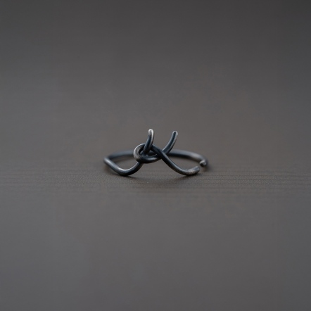 Chatter Ring K 手稿字母設計 K 戒指 