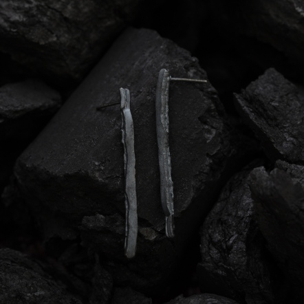 Calligraphy - Pausing Short Earrings 墨摺 節理 短耳環 